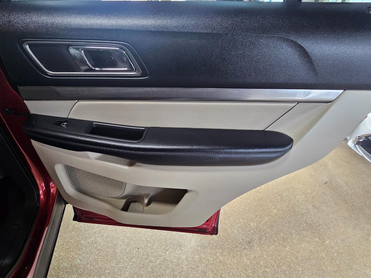 Ford Explorer XLT FWD 2018