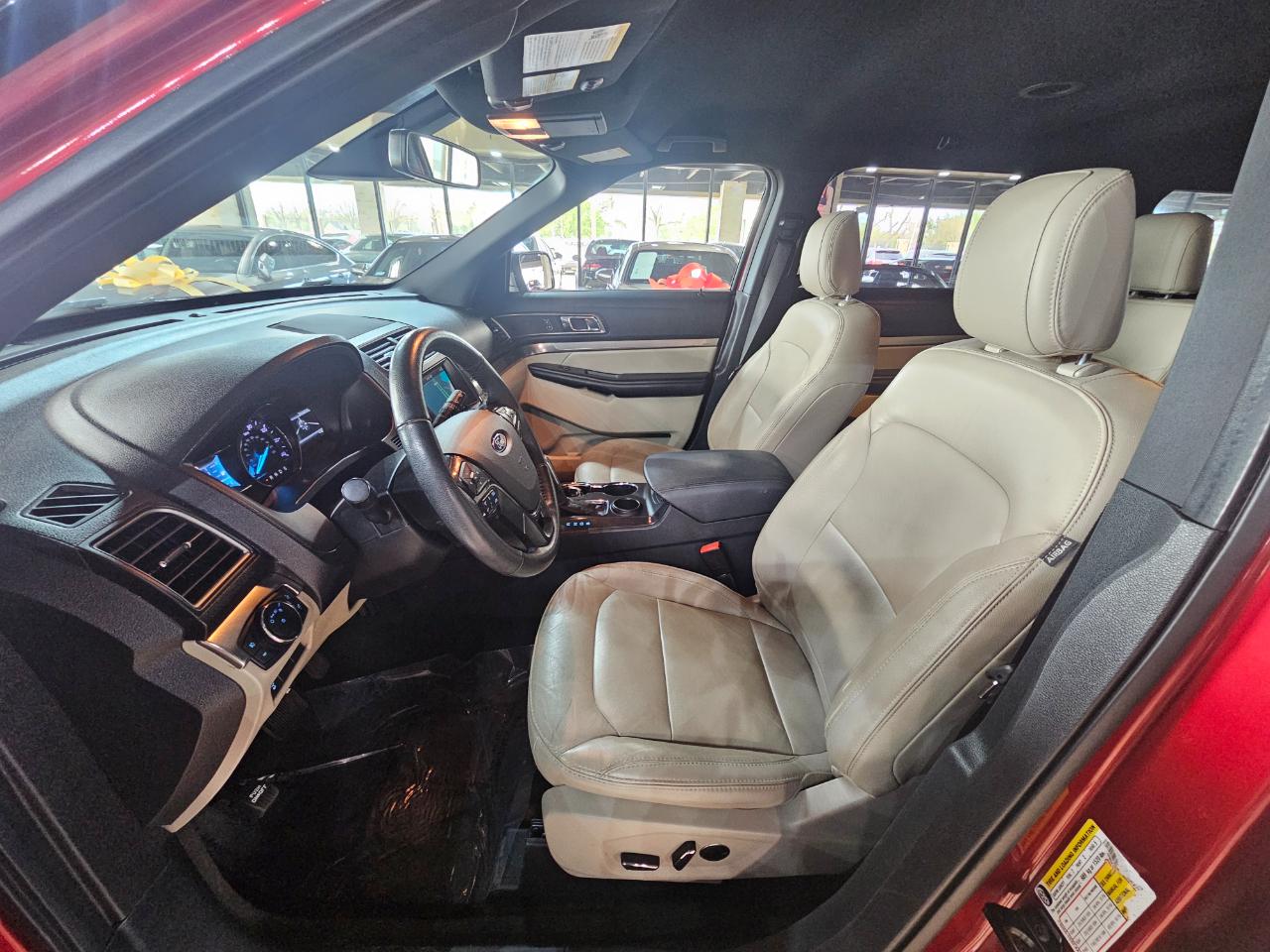 Ford Explorer XLT FWD 2018