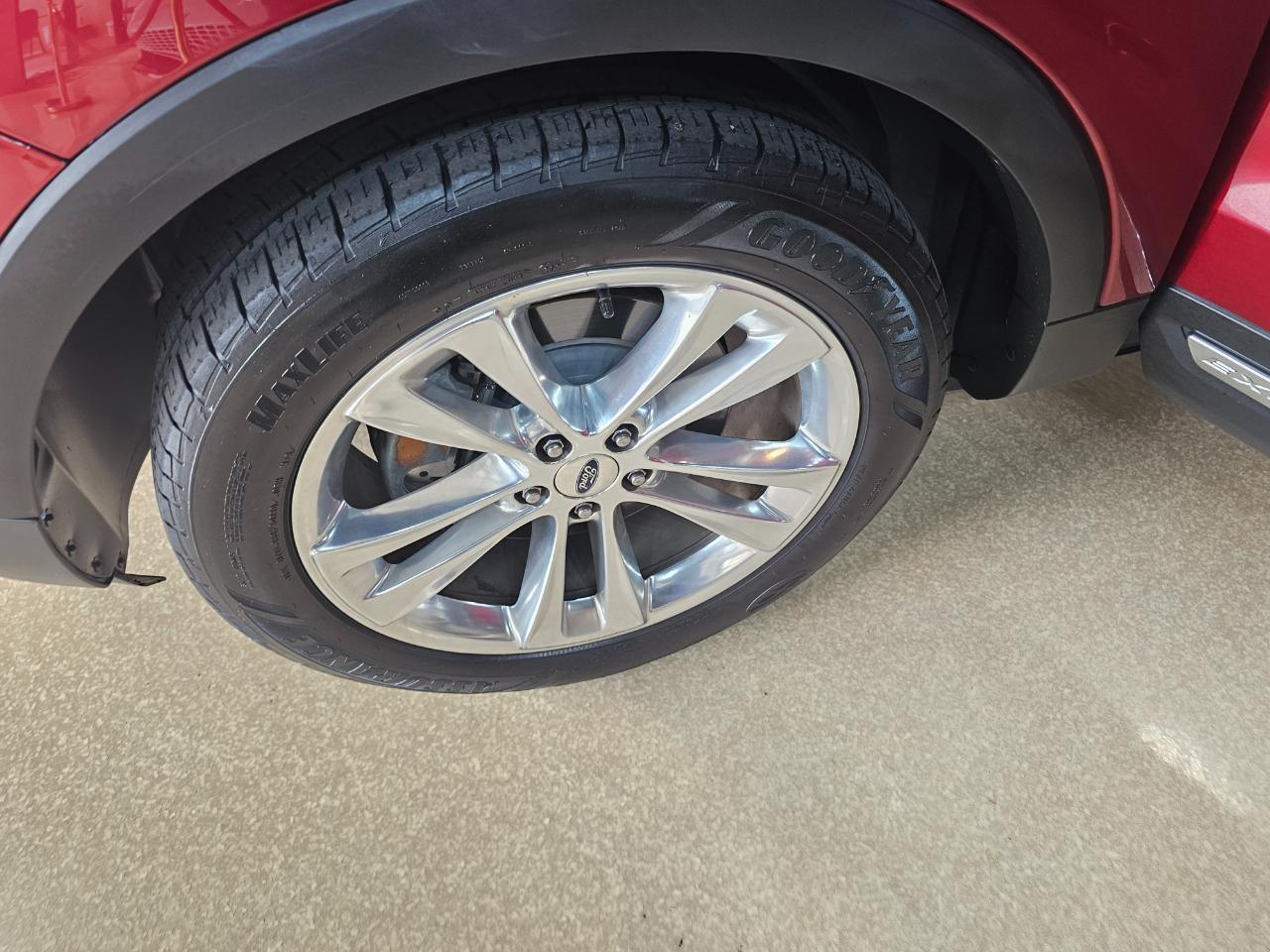 Ford Explorer XLT FWD 2018