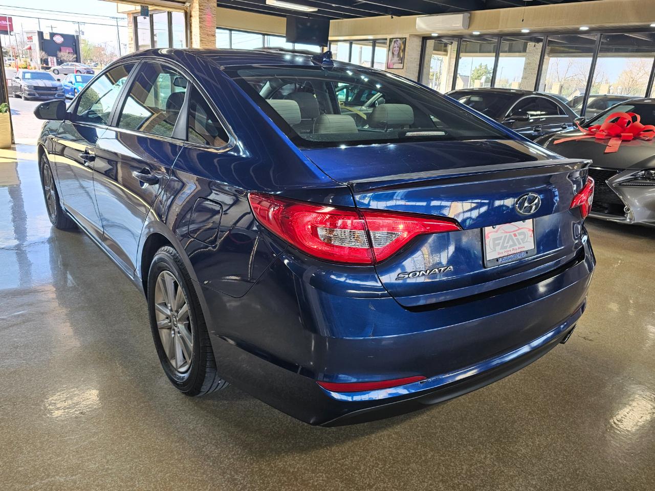 Hyundai Sonata 4dr Sdn 2.4L SE 2015