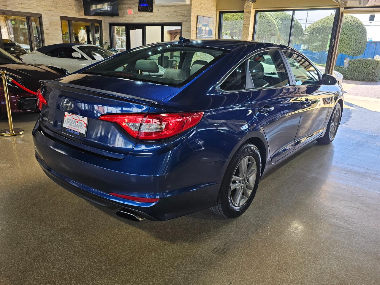 Hyundai Sonata 4dr Sdn 2.4L SE 2015