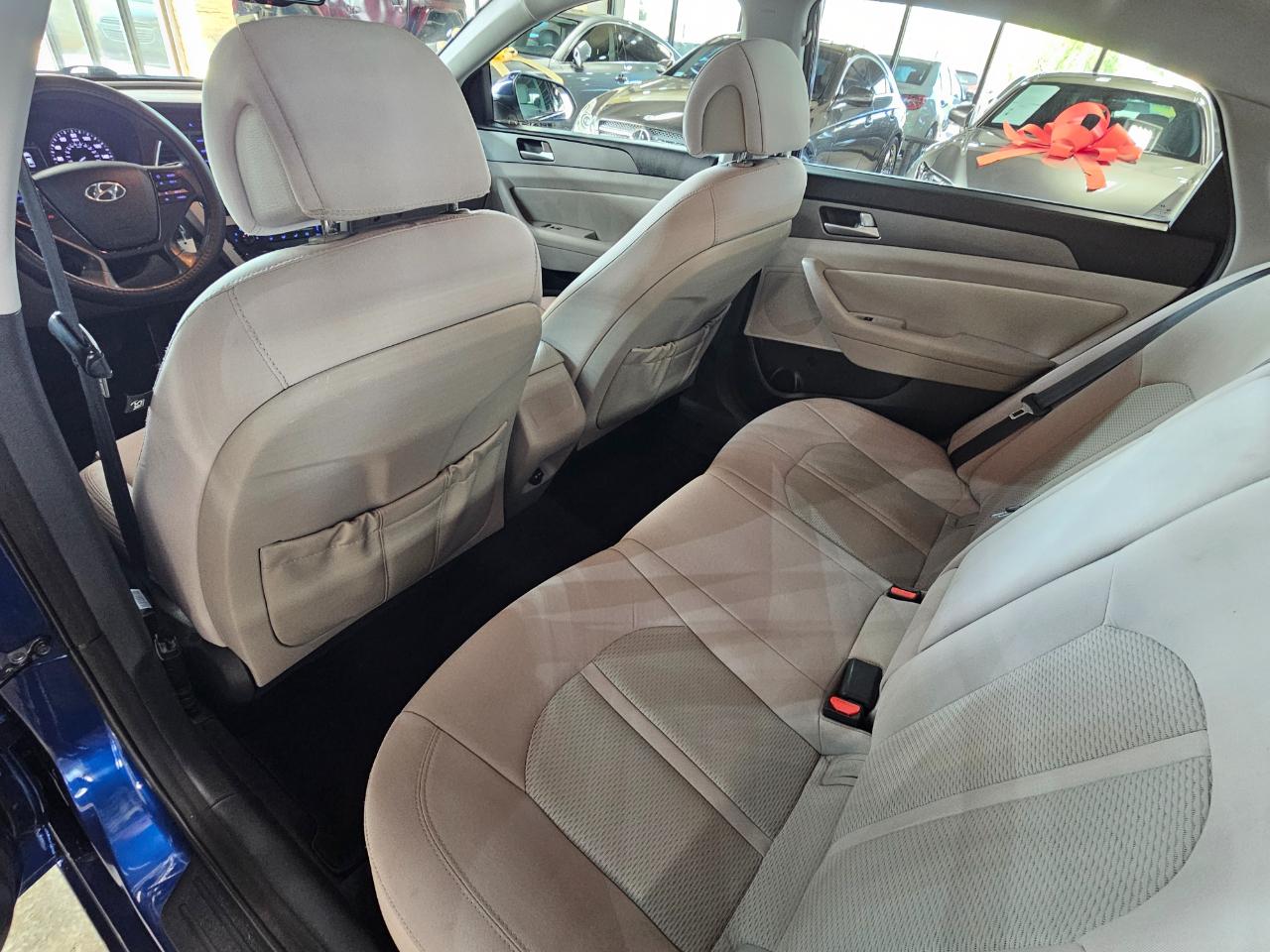 Hyundai Sonata 4dr Sdn 2.4L SE 2015