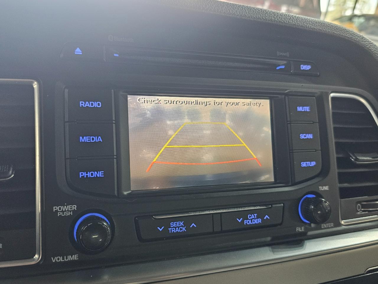 Hyundai Sonata 4dr Sdn 2.4L SE 2015