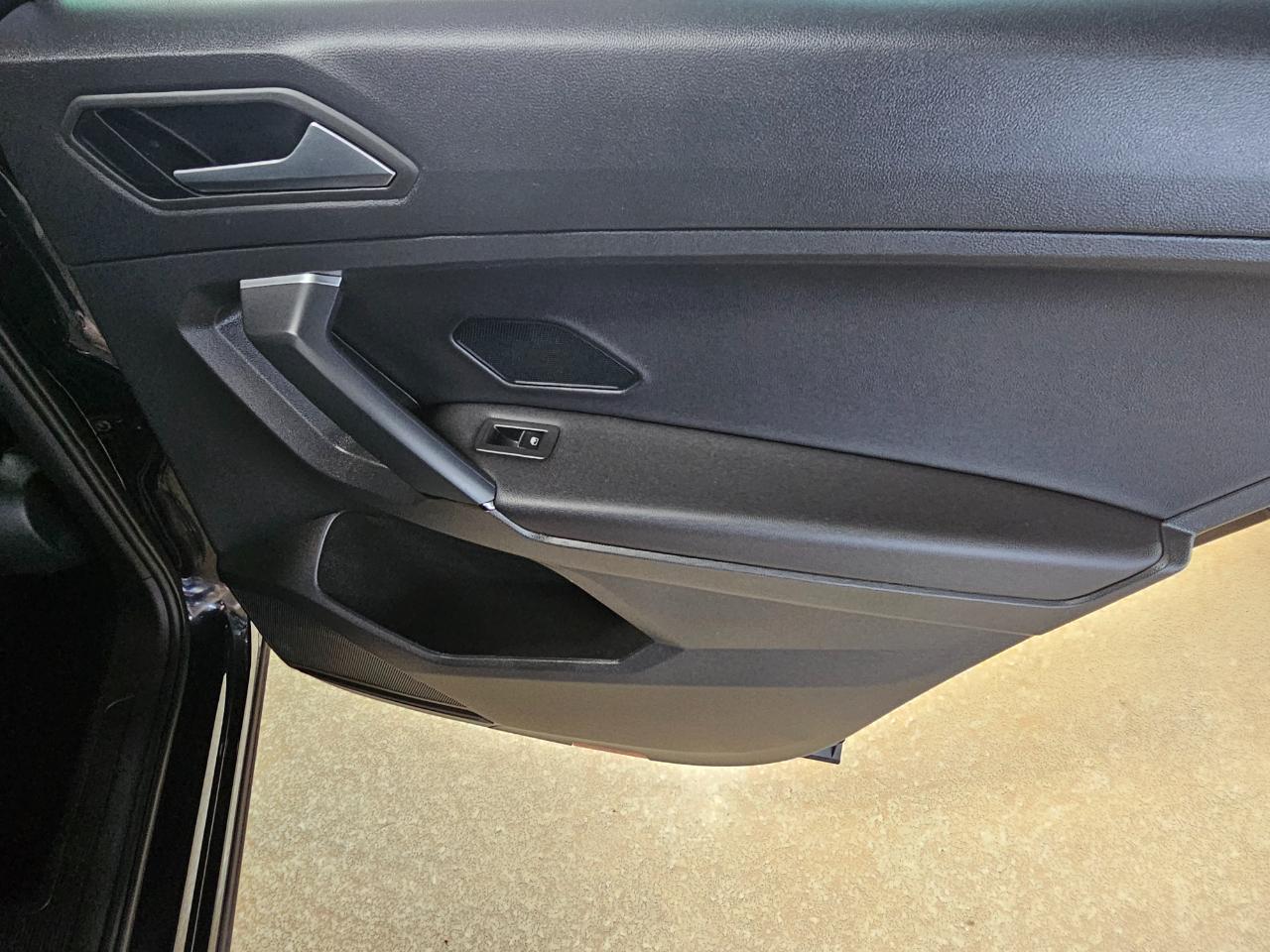 Volkswagen Tiguan 2.0T SE FWD 2019