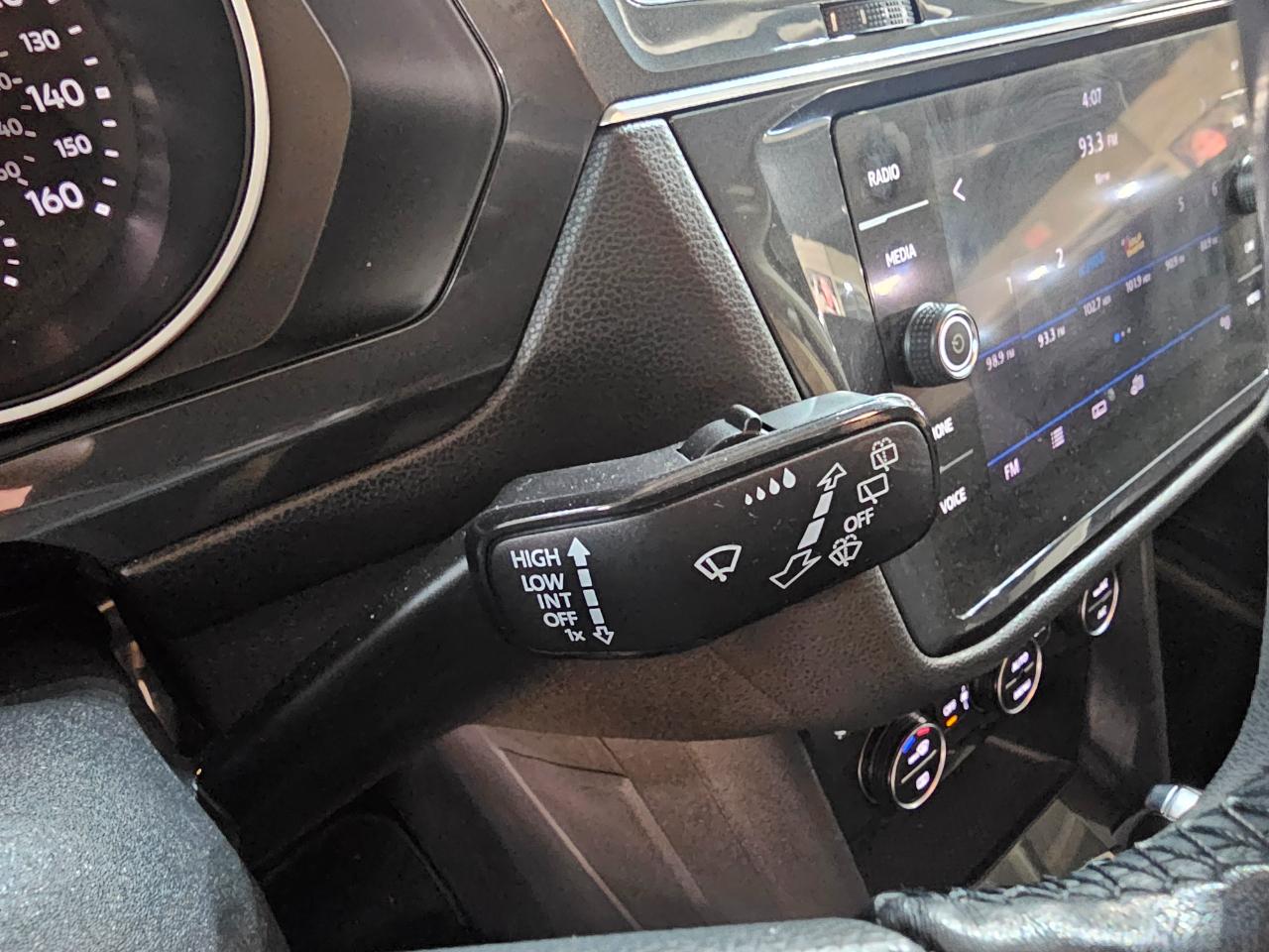 Volkswagen Tiguan 2.0T SE FWD 2019