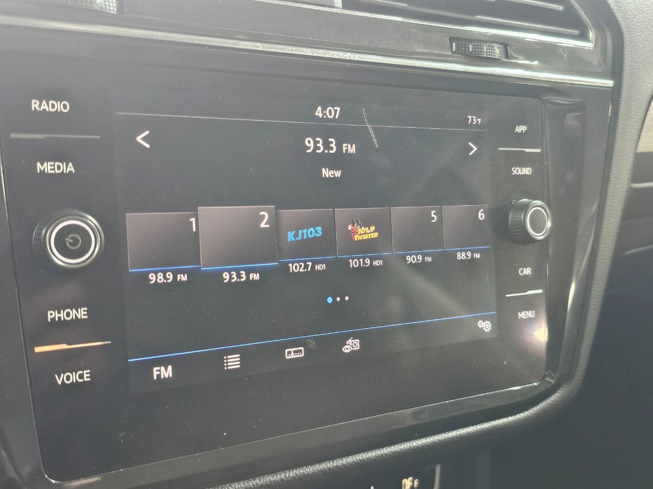 Volkswagen Tiguan 2.0T SE FWD 2019