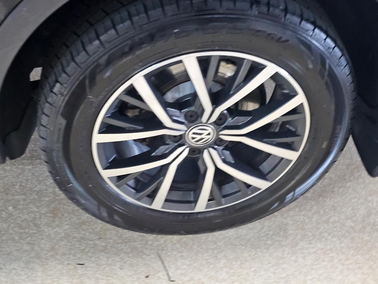 Volkswagen Tiguan 2.0T SE FWD 2019