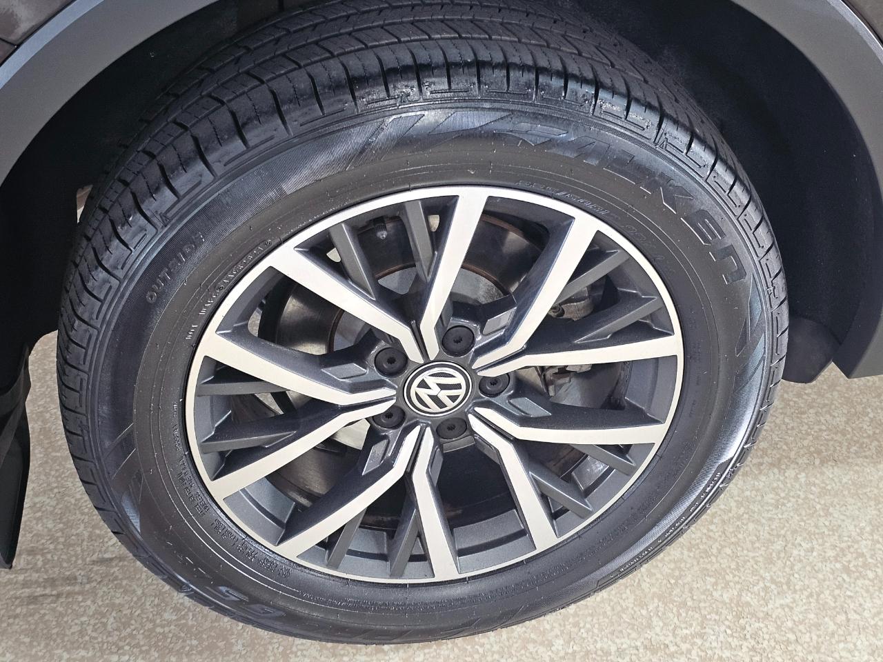 Volkswagen Tiguan 2.0T SE FWD 2019