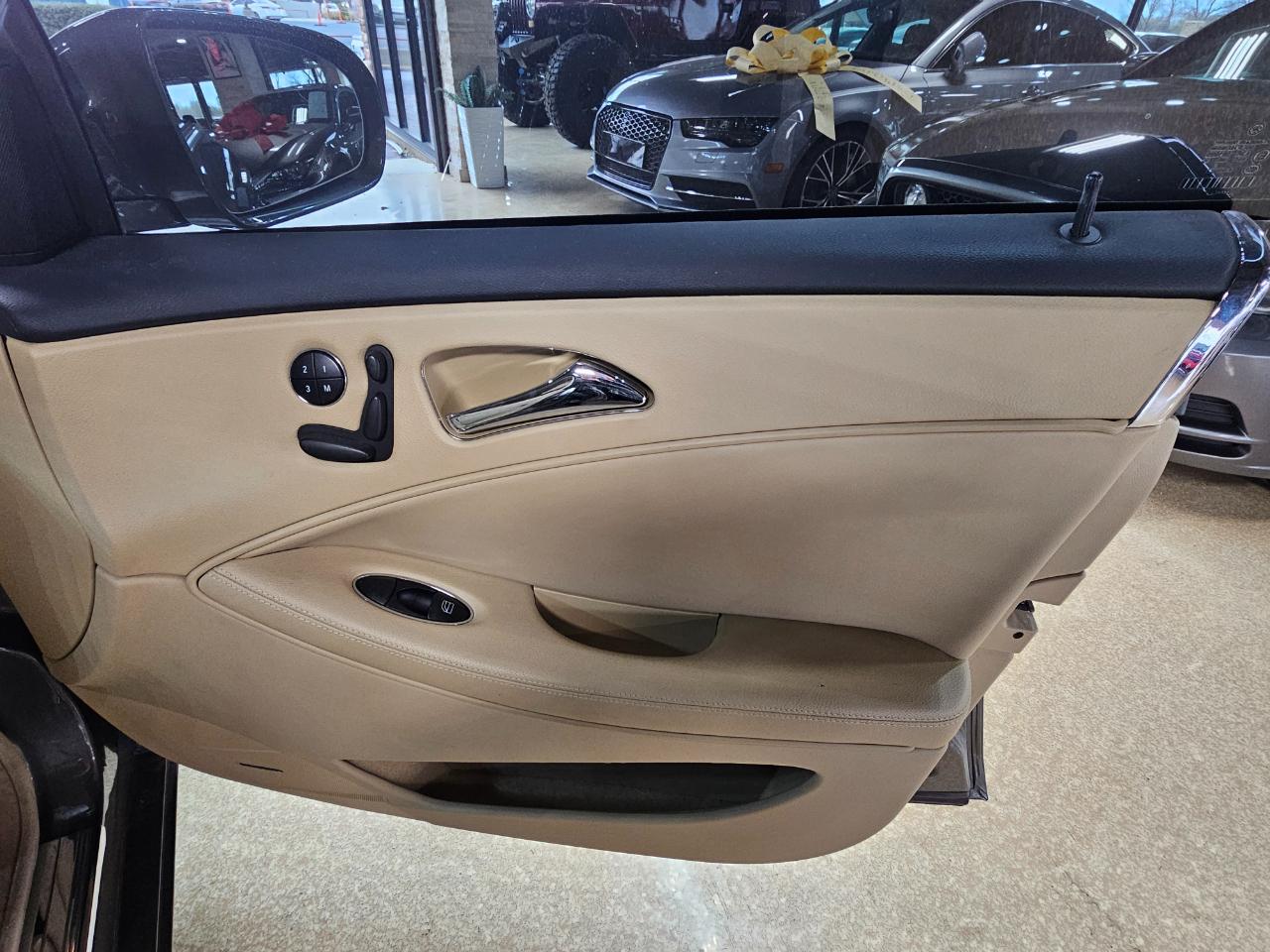 Mercedes-Benz CLS-Class 4dr Sdn 5.5L 2009