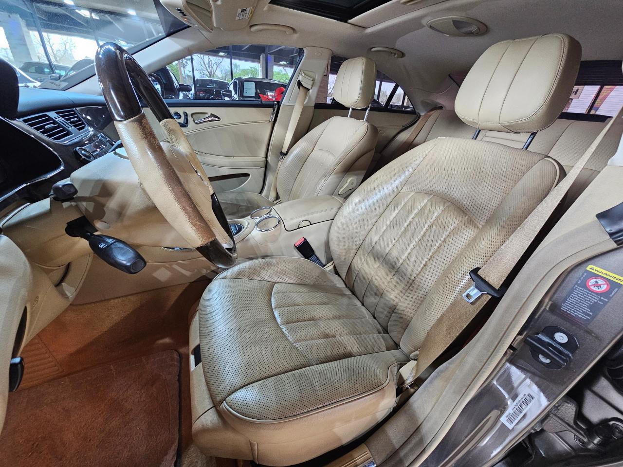 Mercedes-Benz CLS-Class 4dr Sdn 5.5L 2009