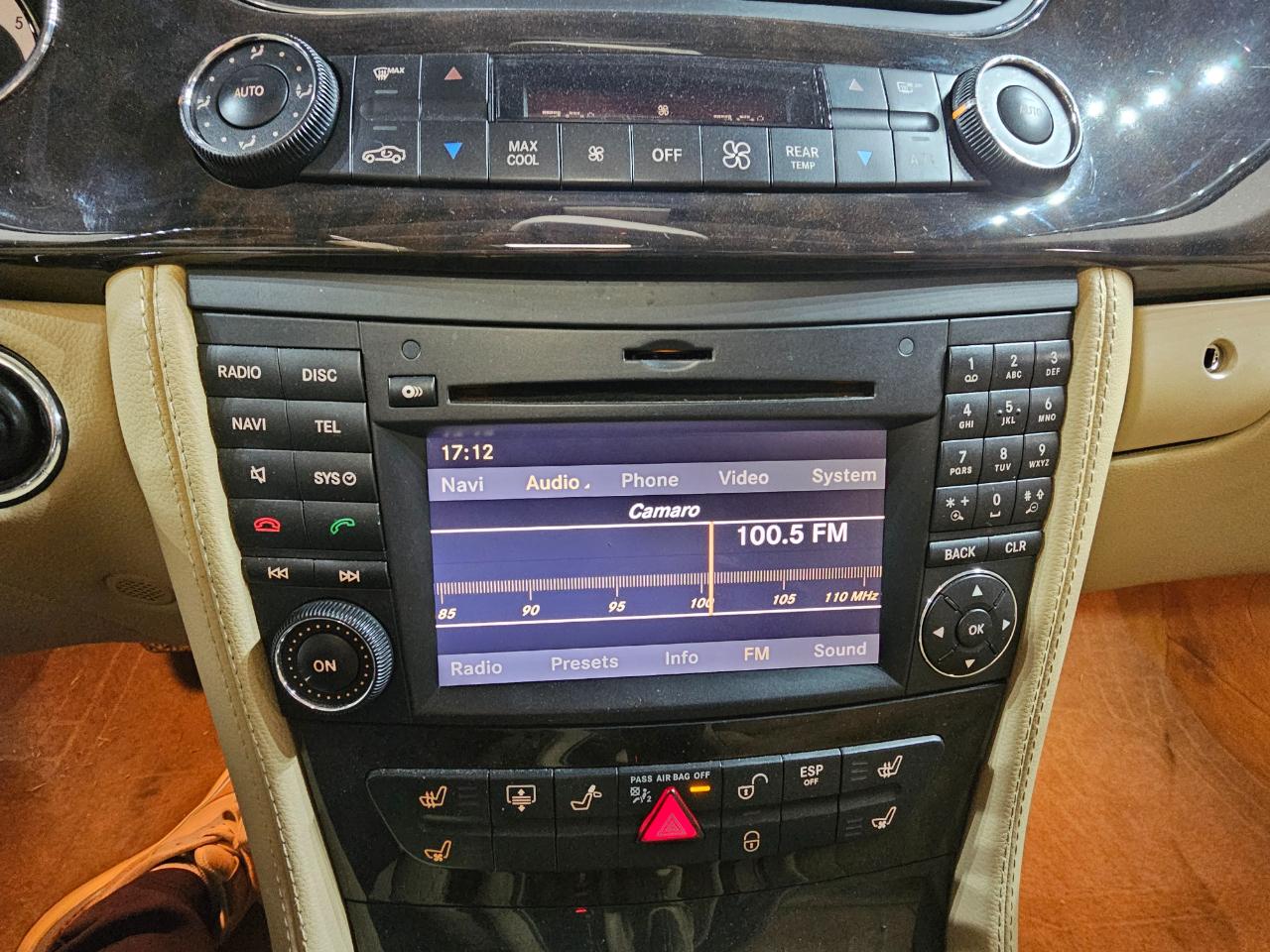 Mercedes-Benz CLS-Class 4dr Sdn 5.5L 2009