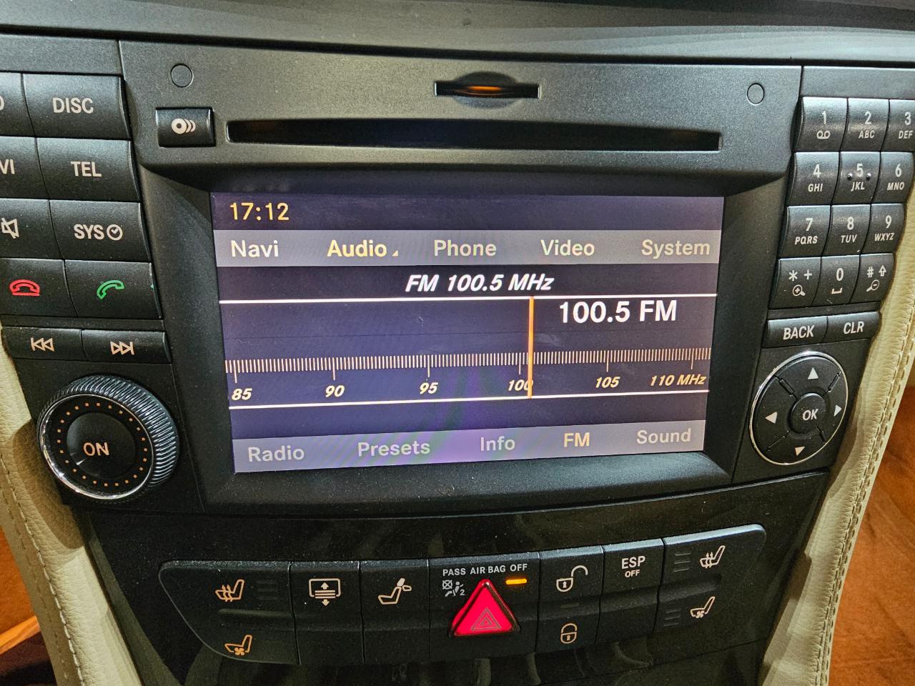 Mercedes-Benz CLS-Class 4dr Sdn 5.5L 2009