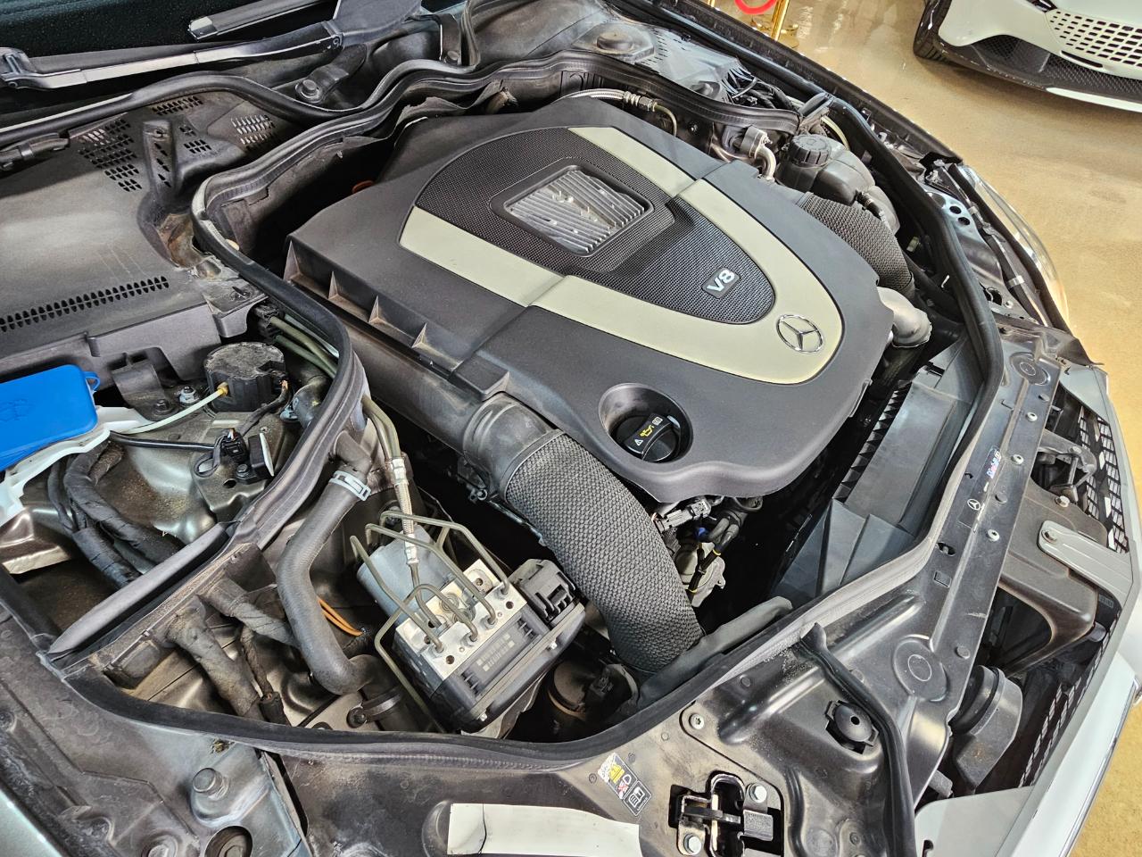 Mercedes-Benz CLS-Class 4dr Sdn 5.5L 2009