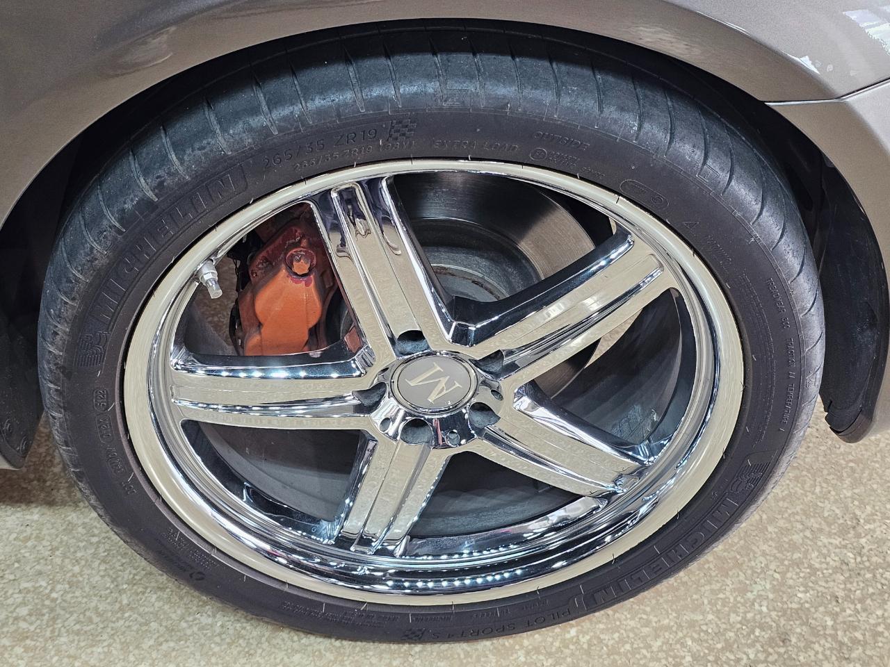 Mercedes-Benz CLS-Class 4dr Sdn 5.5L 2009