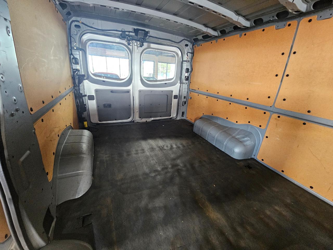 Nissan NV Cargo NV1500 Standard Roof V6 SV 2017