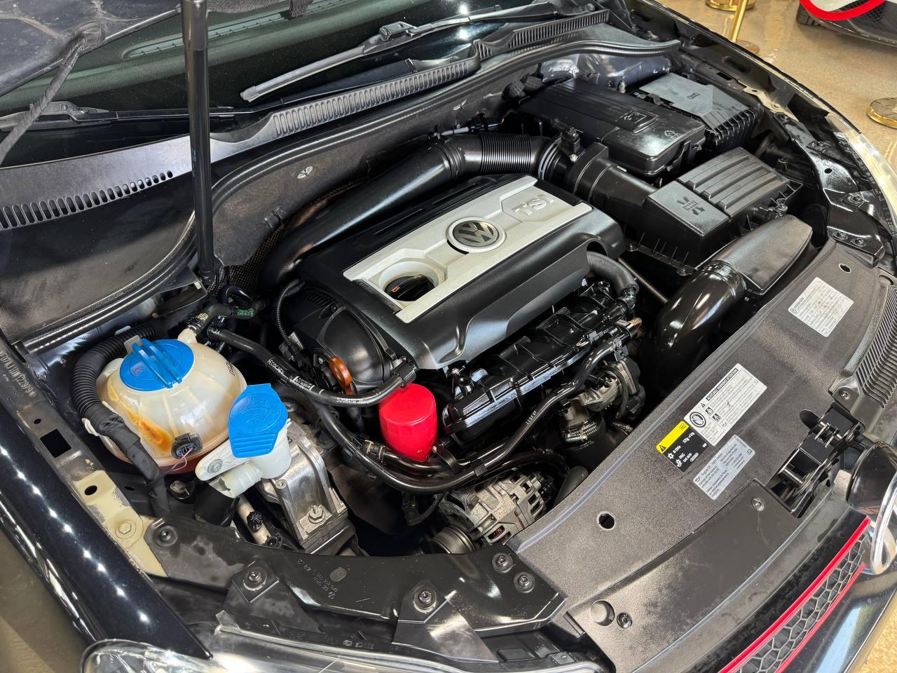 Volkswagen GTI 2dr HB DSG PZEV *Ltd Avail* 2013