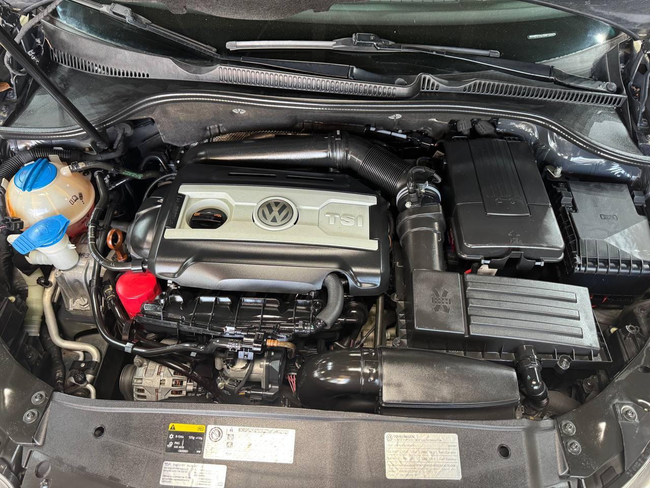 Volkswagen GTI 2dr HB DSG PZEV *Ltd Avail* 2013