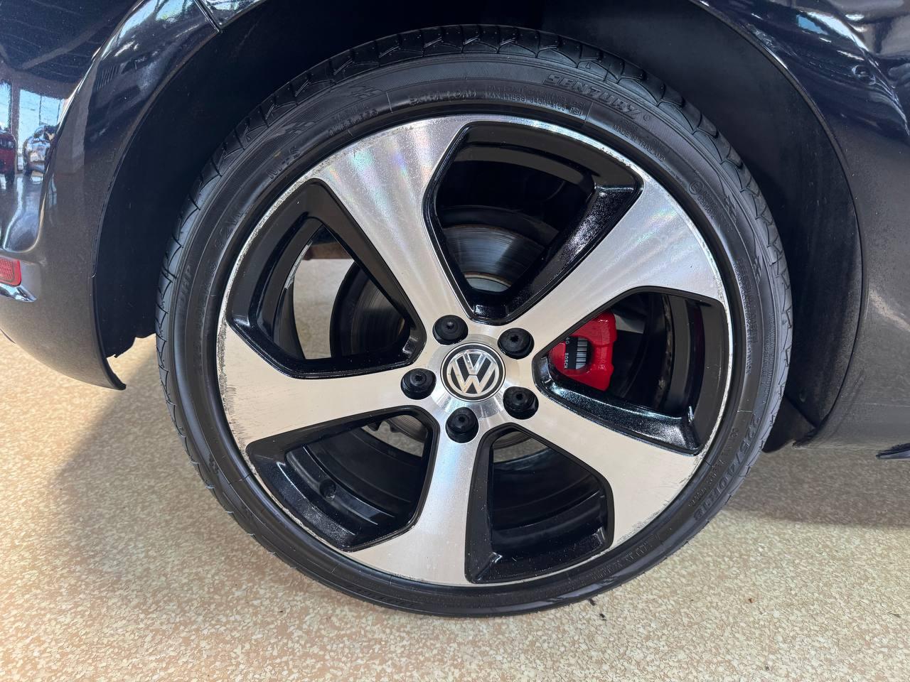 Volkswagen GTI 2dr HB DSG PZEV *Ltd Avail* 2013