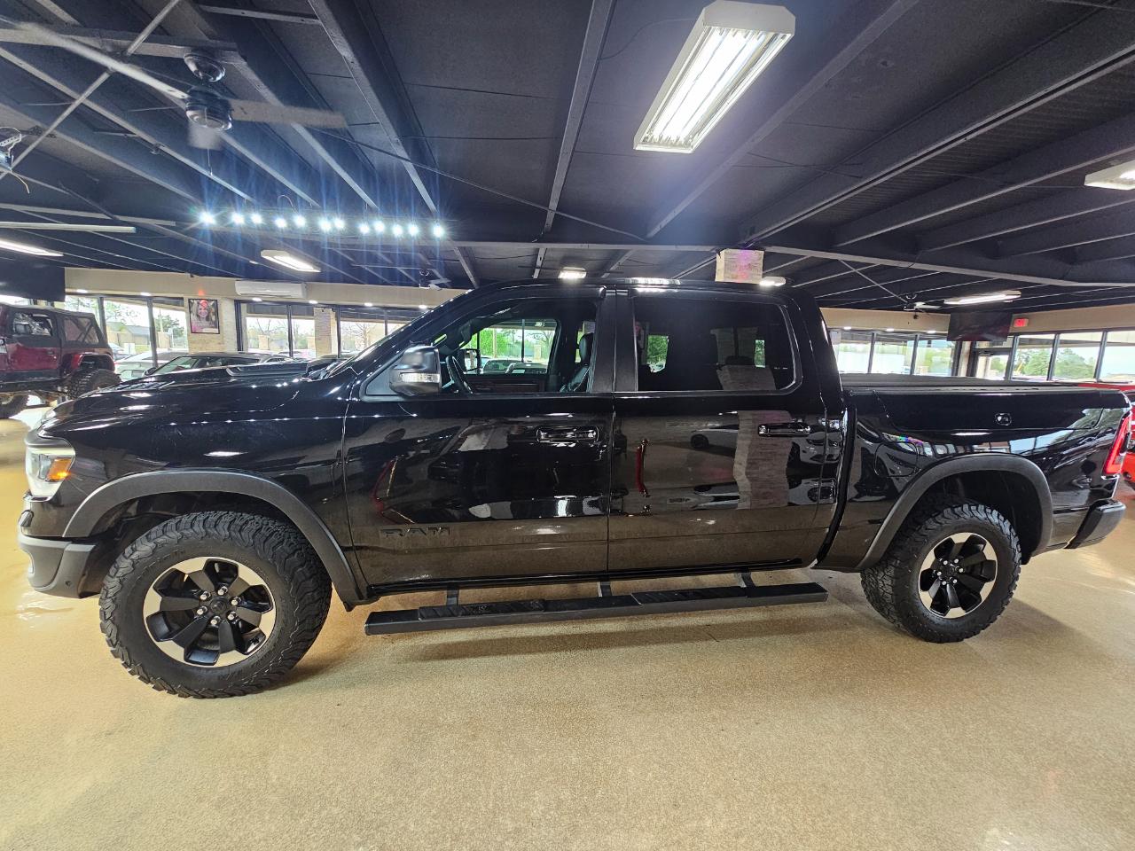RAM 1500 Rebel 4x4 Crew Cab 5'7" Box 2019