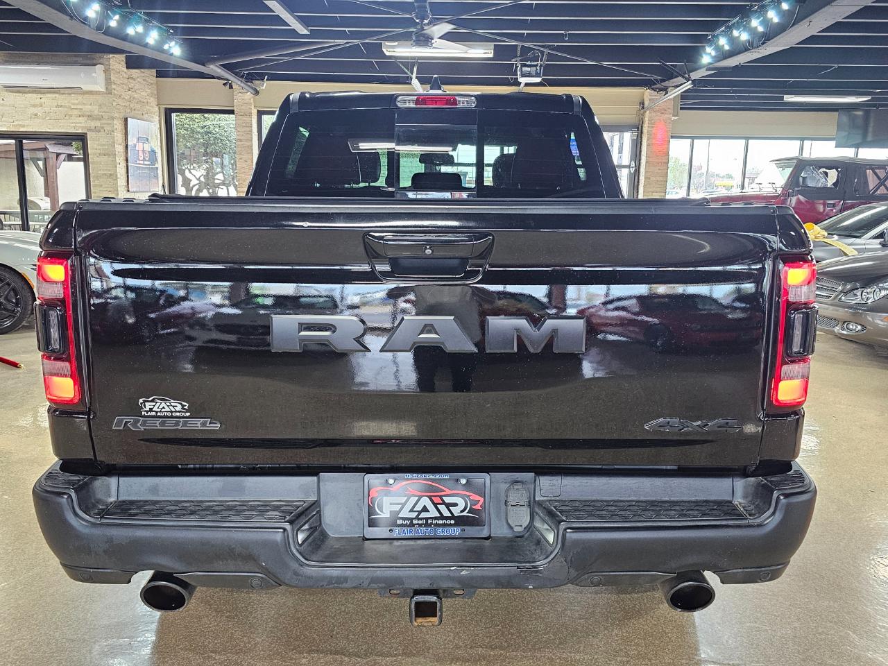 RAM 1500 Rebel 4x4 Crew Cab 5'7" Box 2019