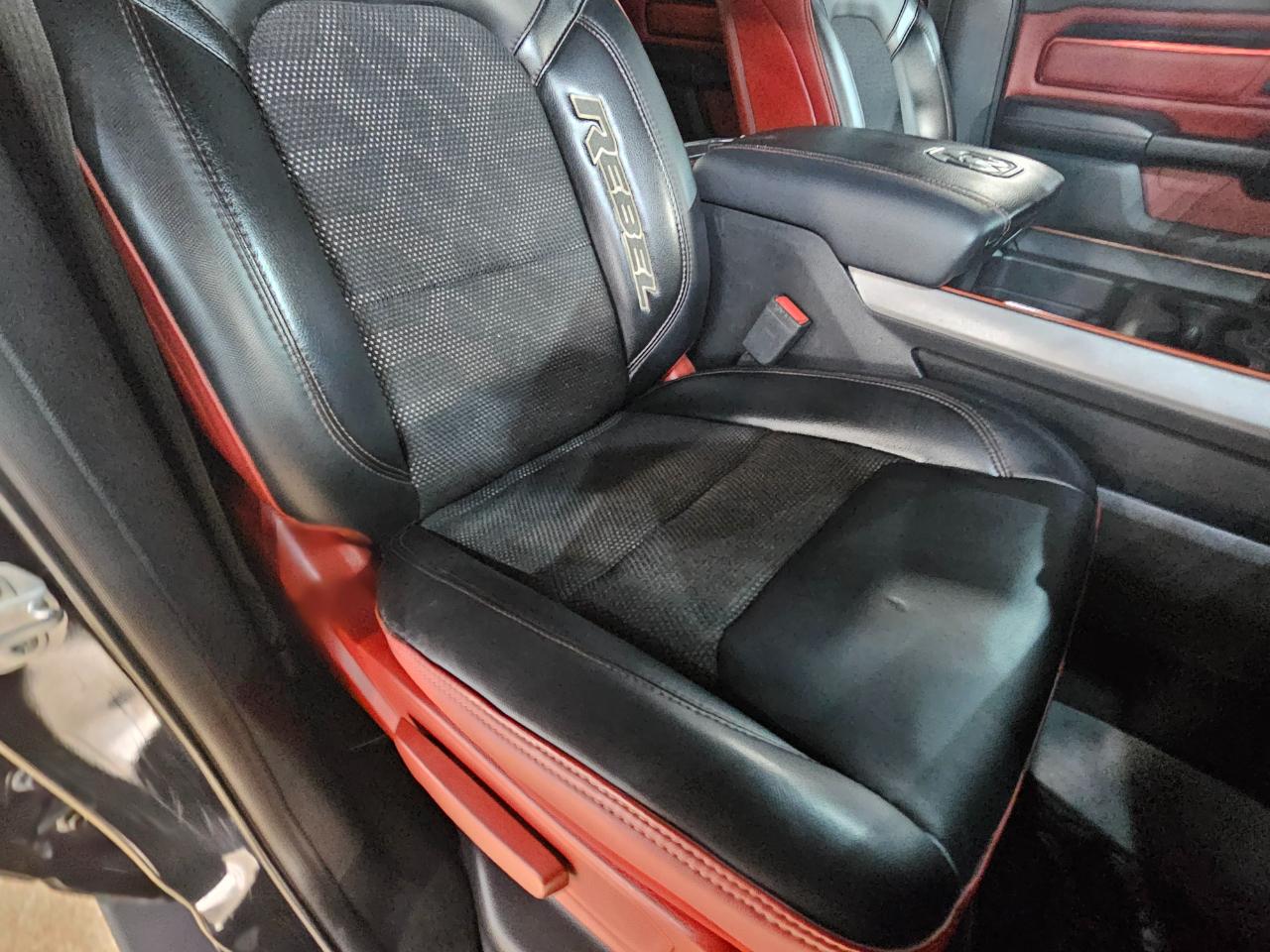 RAM 1500 Rebel 4x4 Crew Cab 5'7" Box 2019