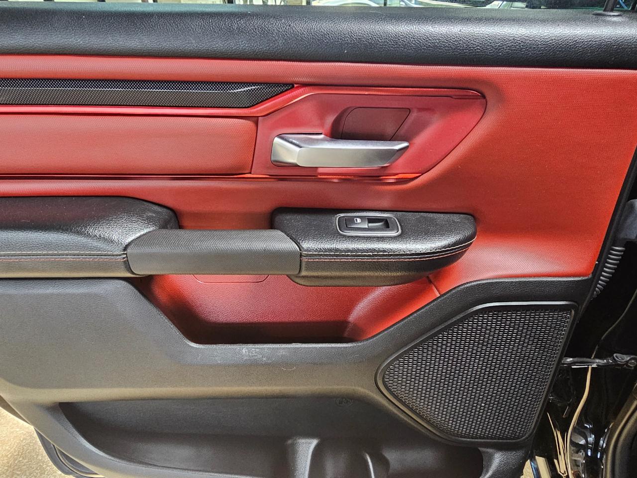 RAM 1500 Rebel 4x4 Crew Cab 5'7" Box 2019