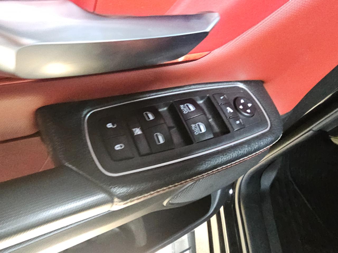 RAM 1500 Rebel 4x4 Crew Cab 5'7" Box 2019