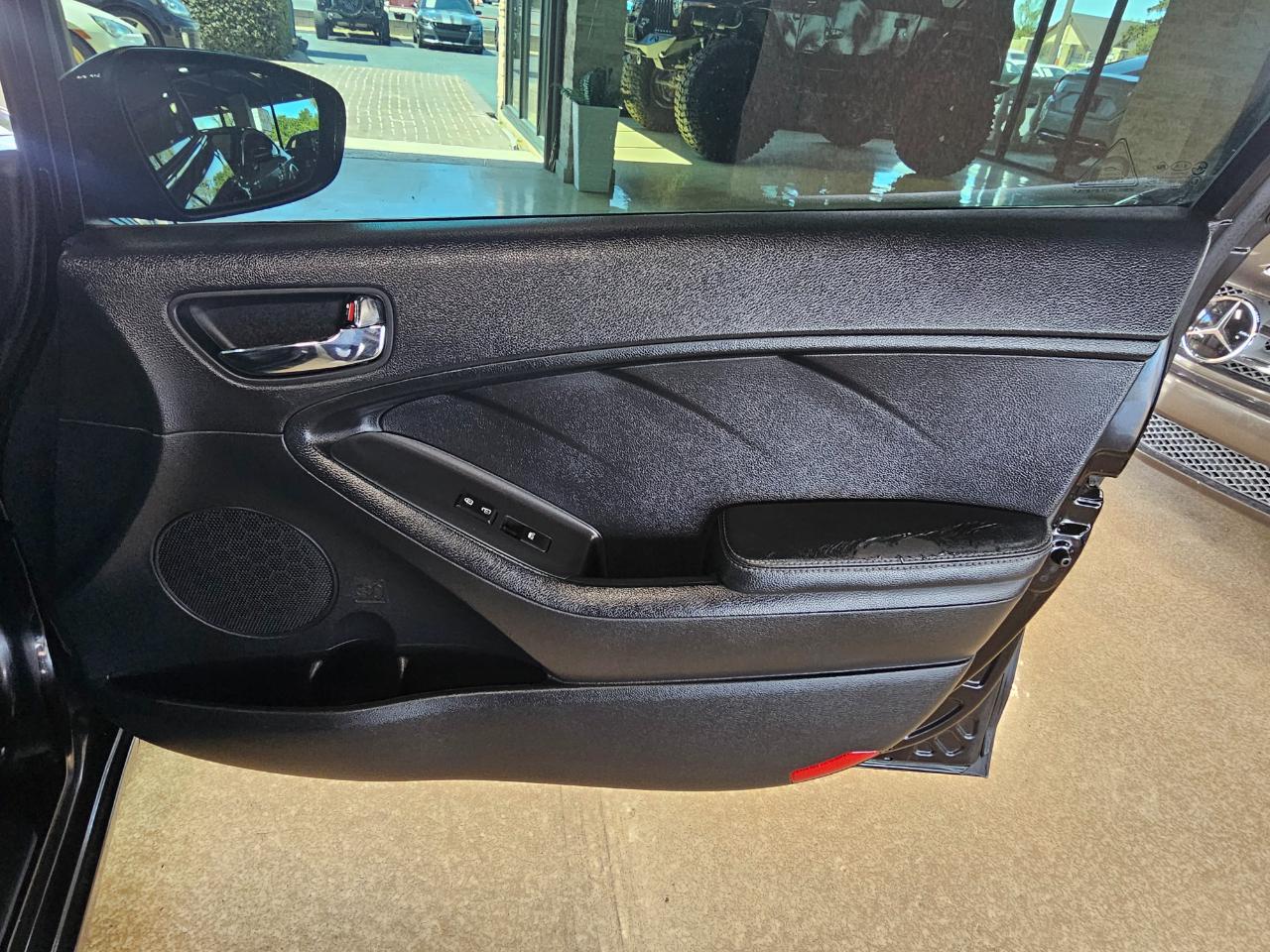 Kia Forte 4dr Sdn Auto EX 2015