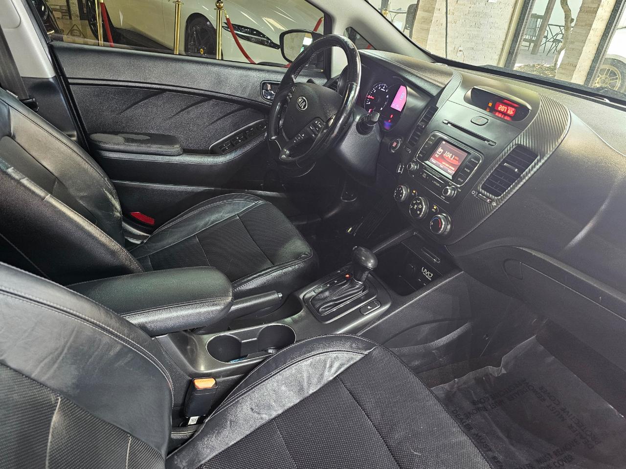 Kia Forte 4dr Sdn Auto EX 2015