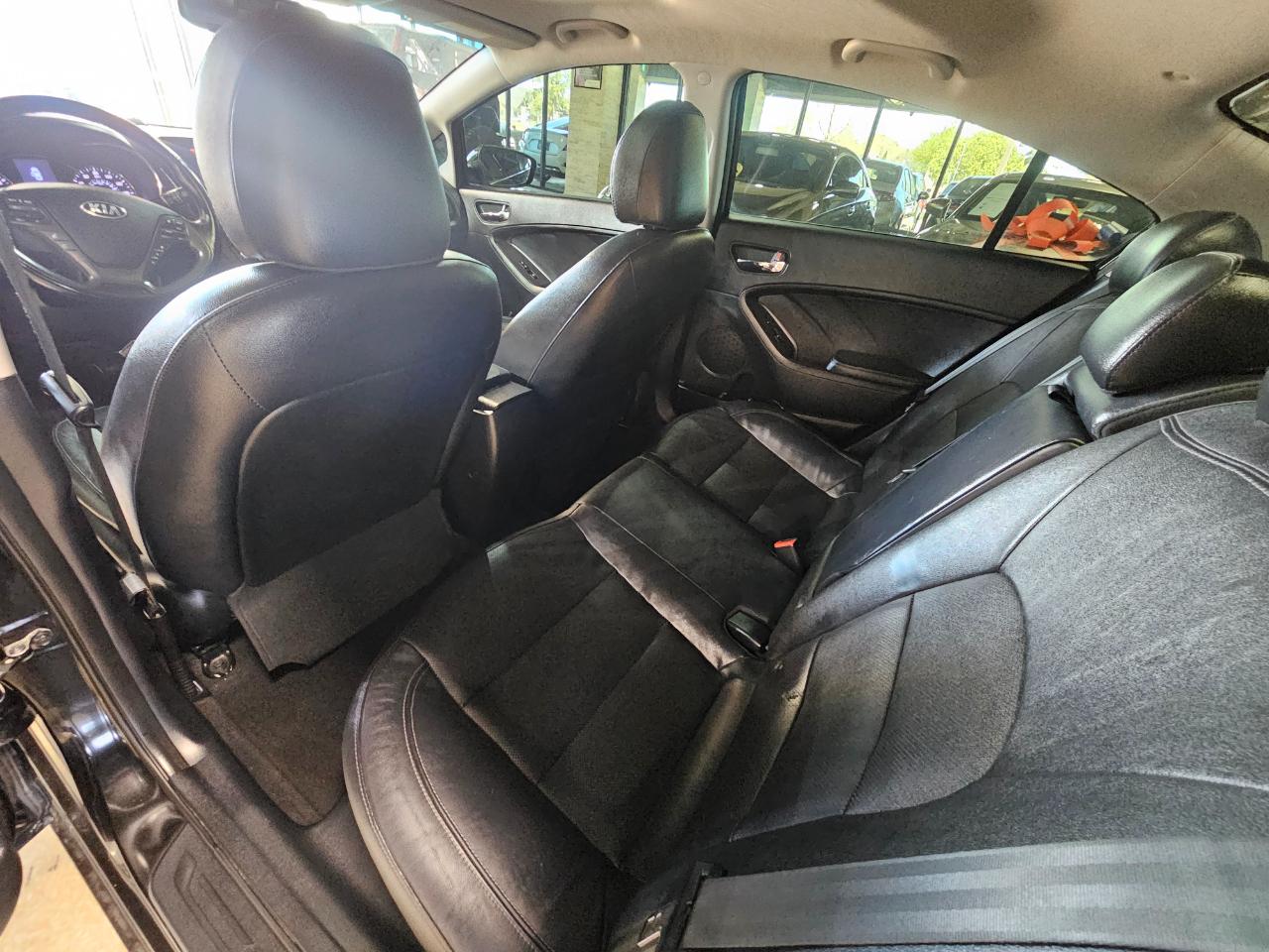 Kia Forte 4dr Sdn Auto EX 2015