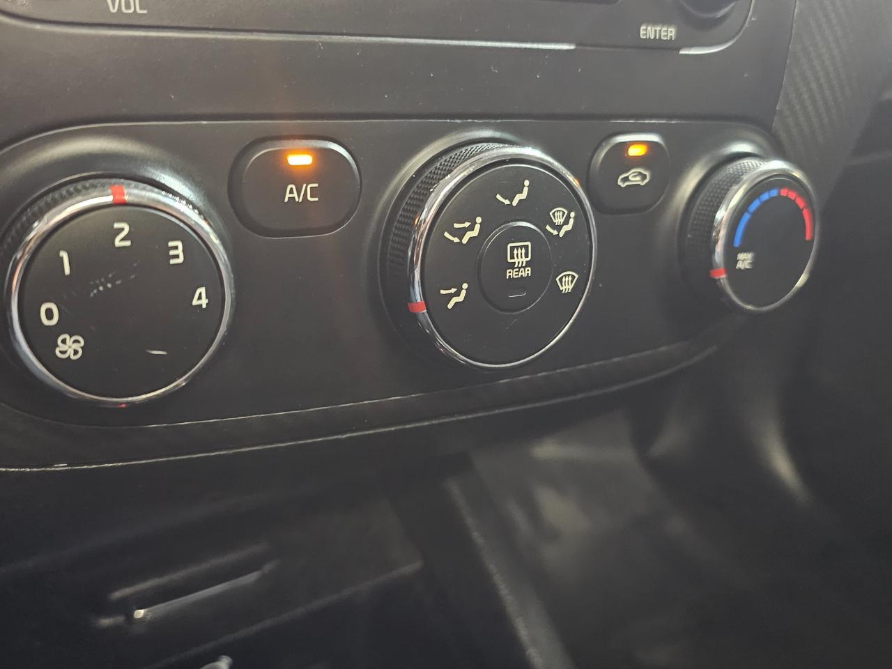 Kia Forte 4dr Sdn Auto EX 2015