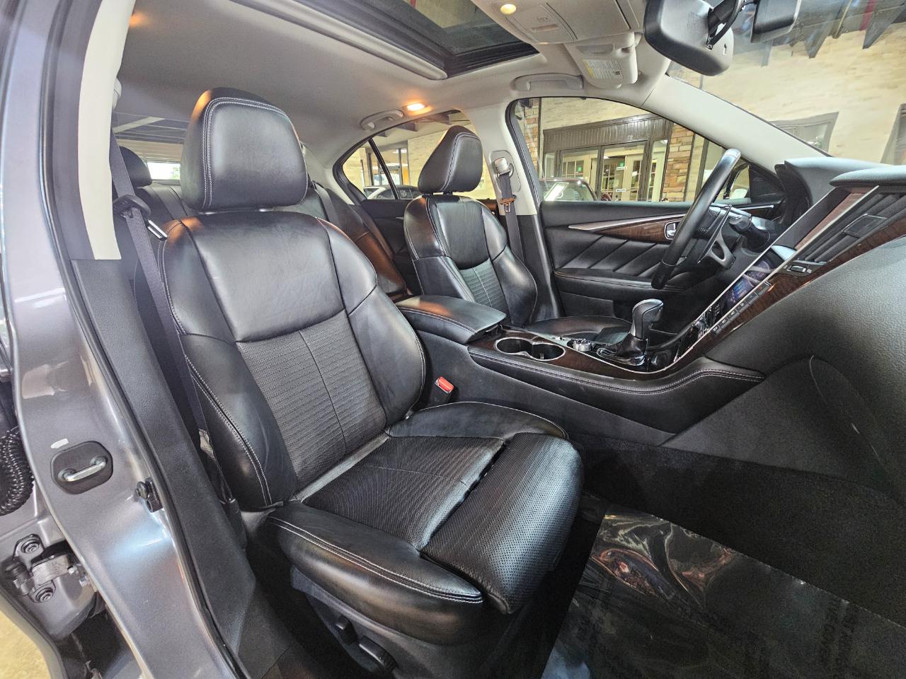 Infiniti Q50 4dr Sdn Sport RWD 2015