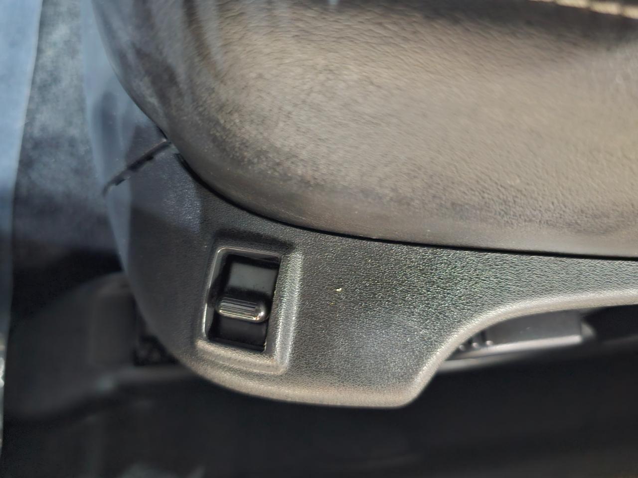 Infiniti Q50 4dr Sdn Sport RWD 2015