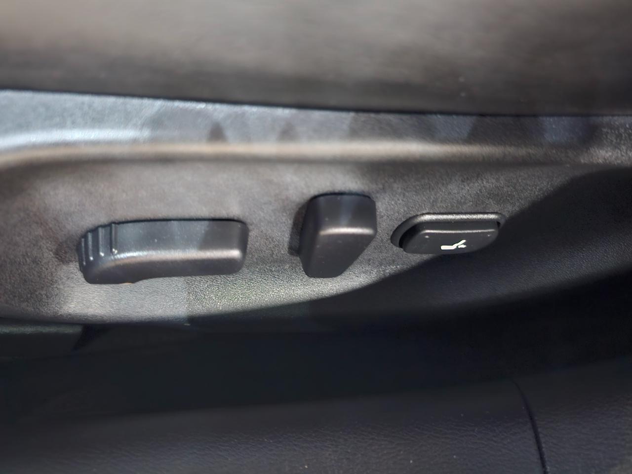 Infiniti Q50 4dr Sdn Sport RWD 2015