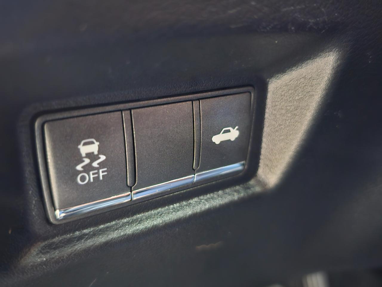 Infiniti Q50 4dr Sdn Sport RWD 2015