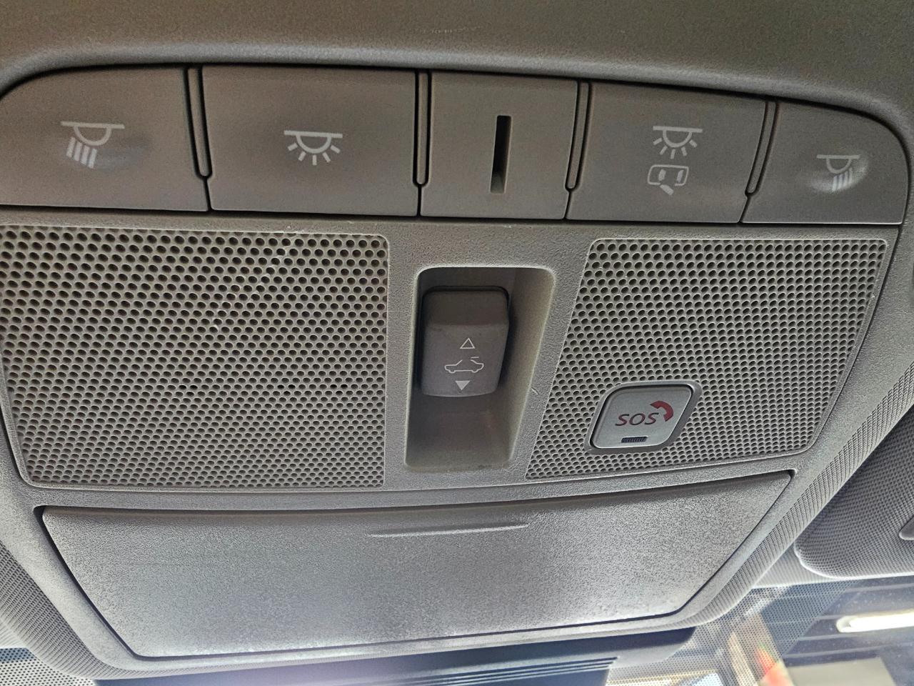 Infiniti Q50 4dr Sdn Sport RWD 2015