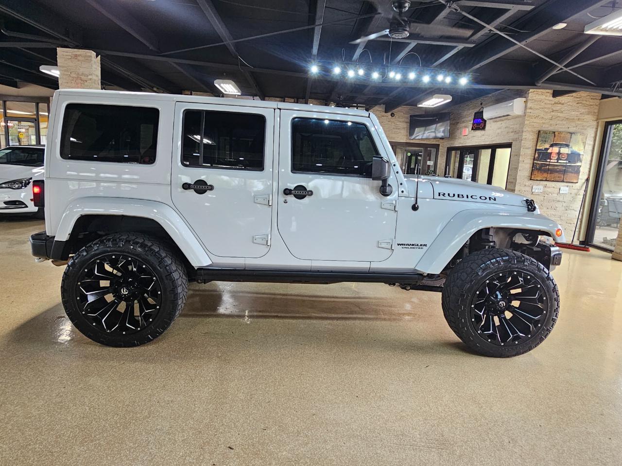 Jeep Wrangler Unlimited Rubicon Hard Rock 4x4 *Ltd Avail* 2017