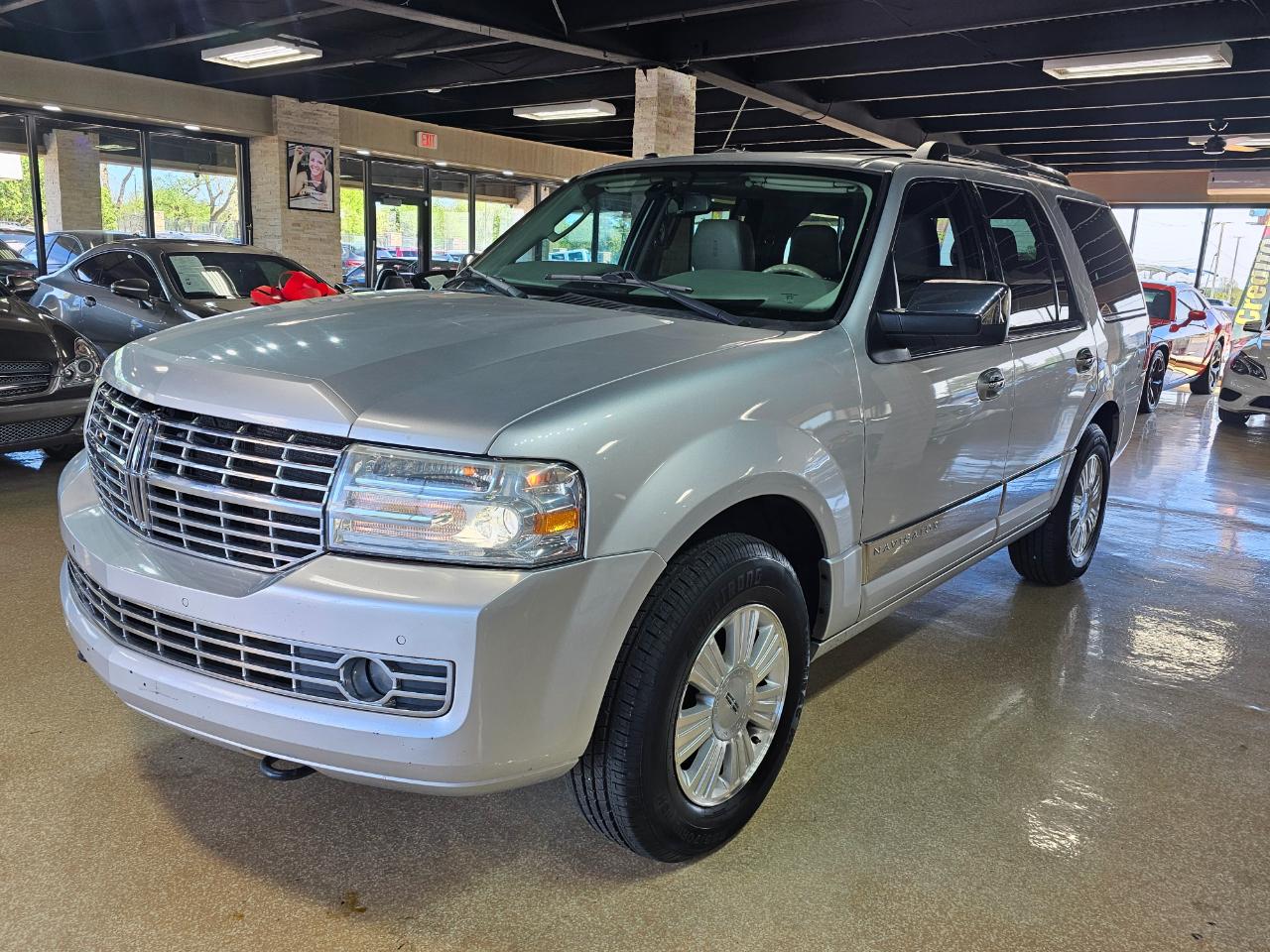 Lincoln Navigator 4WD 4dr 2014