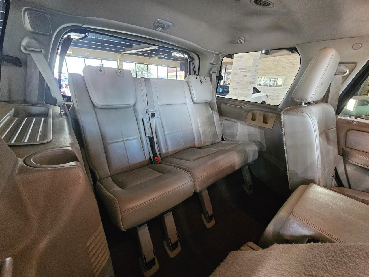 Lincoln Navigator 4WD 4dr 2014