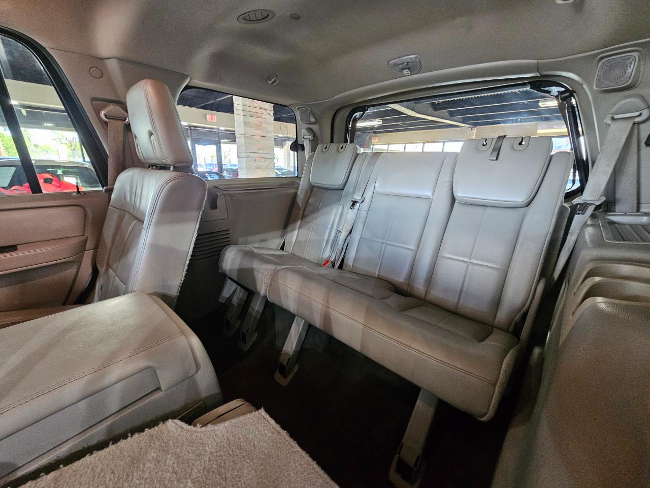 Lincoln Navigator 4WD 4dr 2014