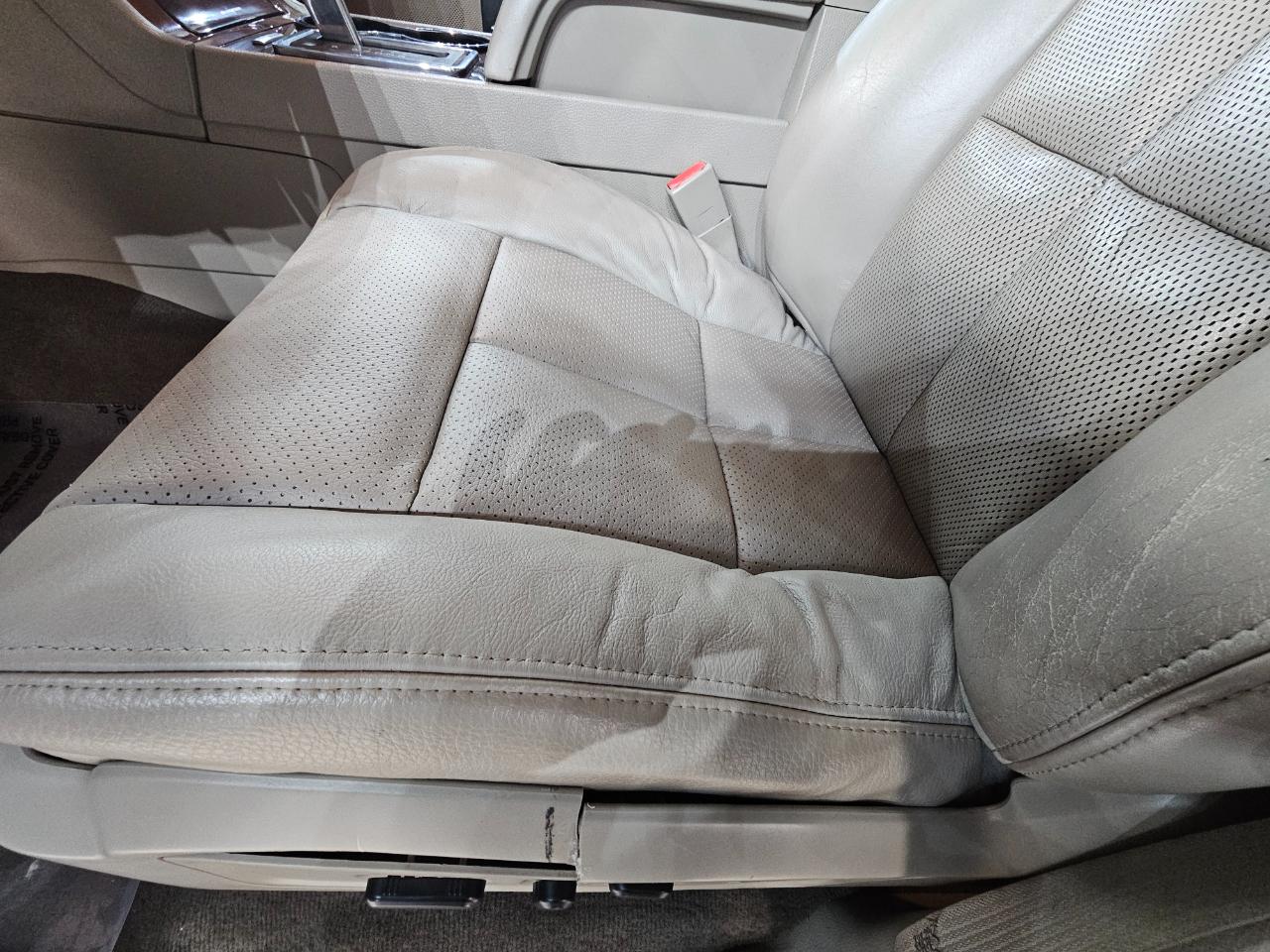 Lincoln Navigator 4WD 4dr 2014