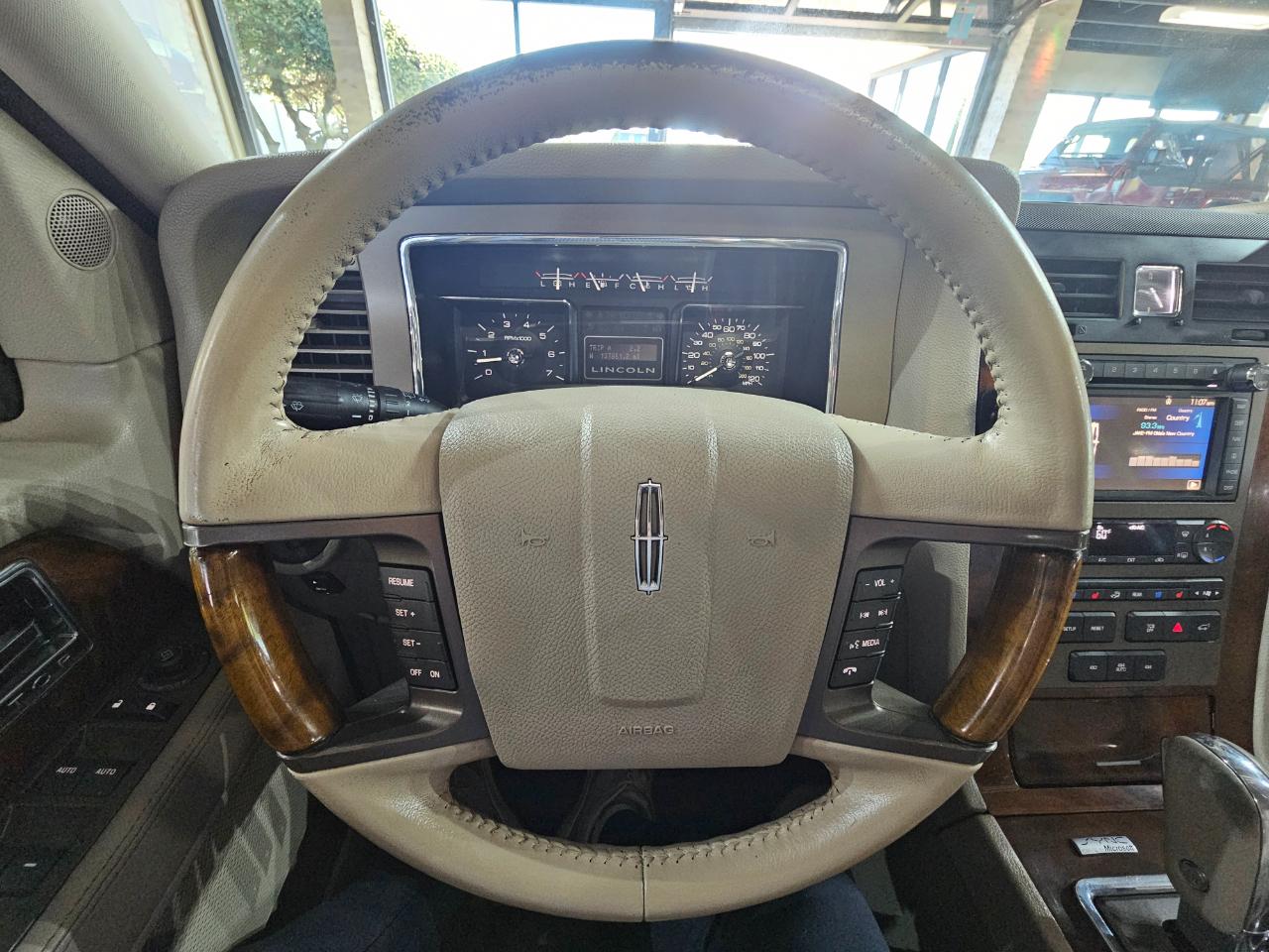 Lincoln Navigator 4WD 4dr 2014
