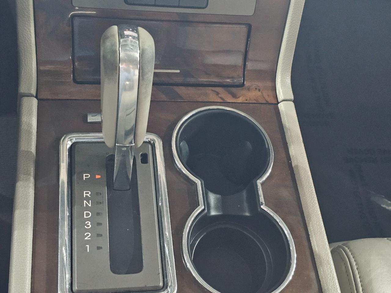 Lincoln Navigator 4WD 4dr 2014