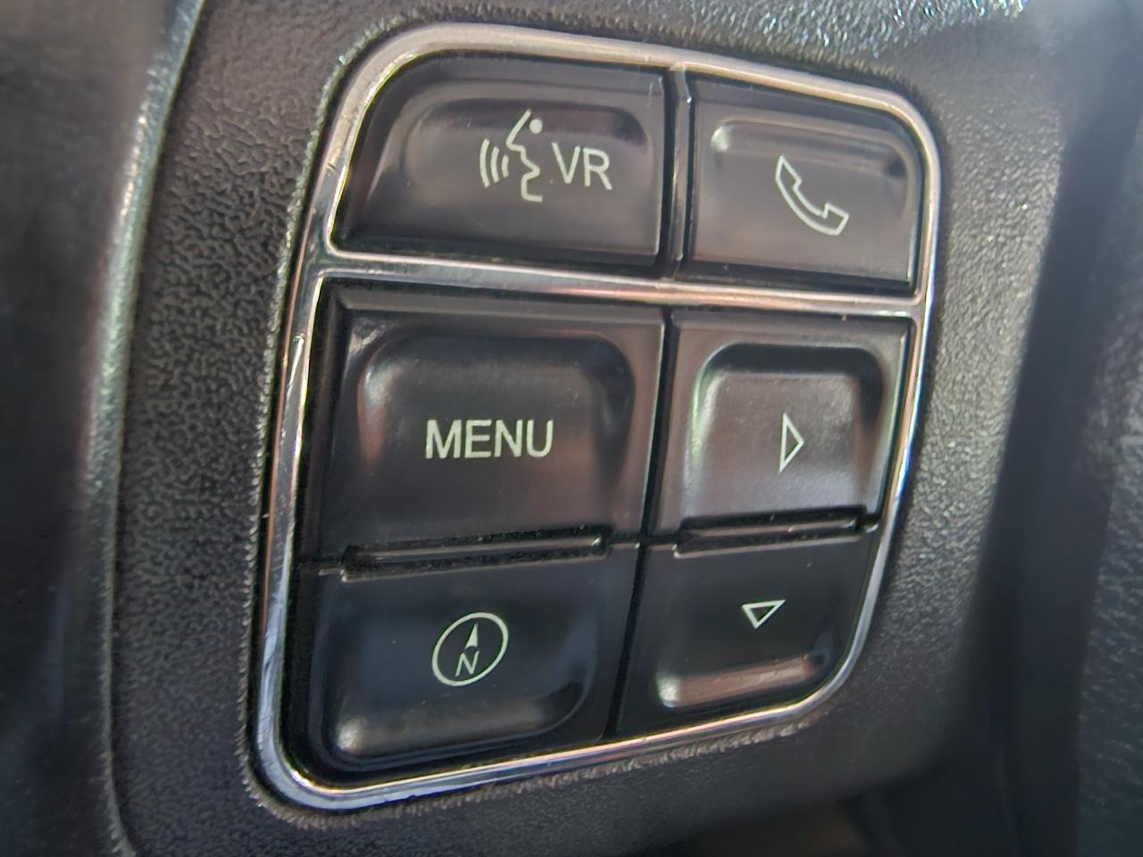 Jeep Wrangler Unlimited 4WD 4dr Sahara 2012