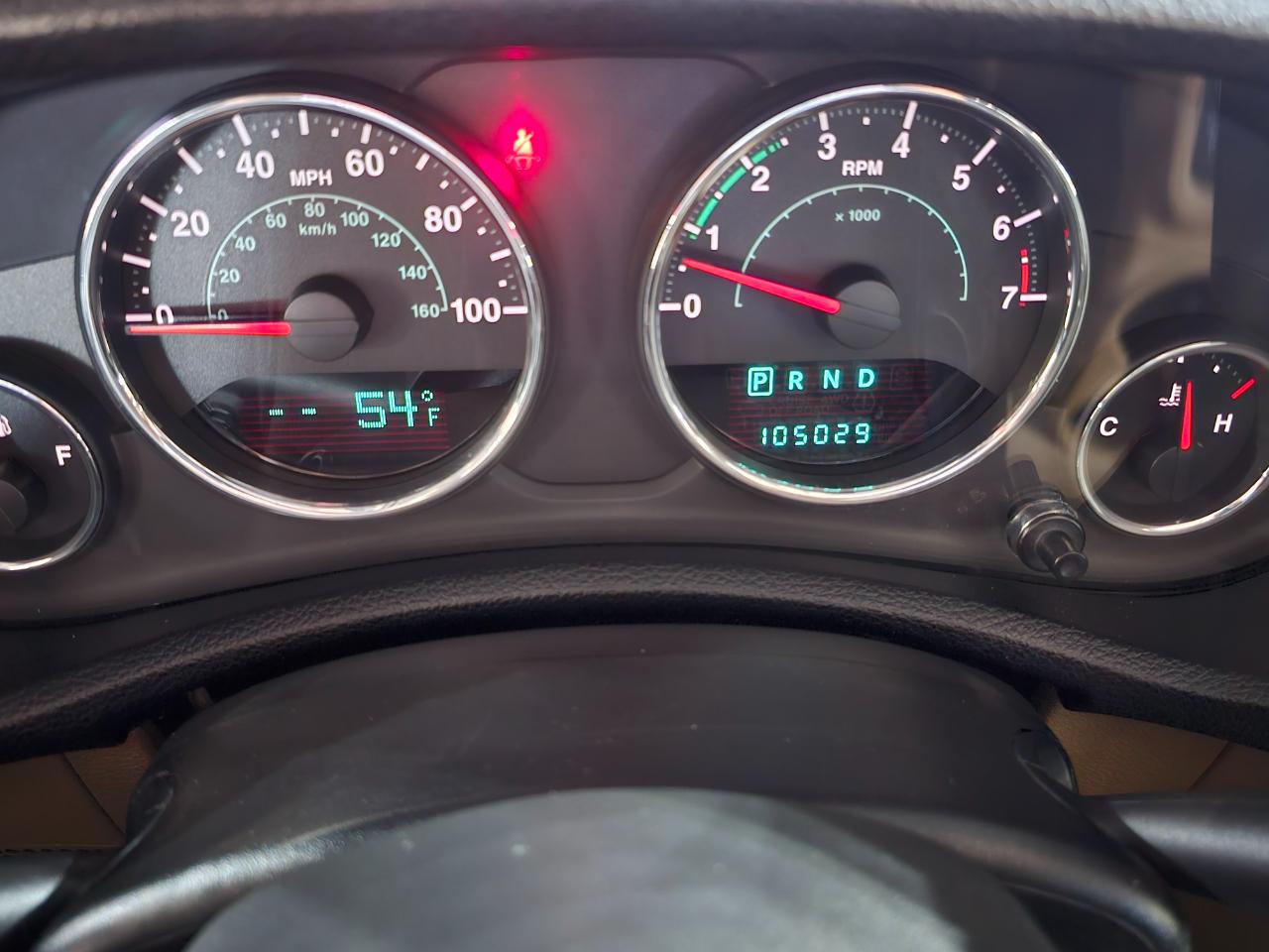 Jeep Wrangler Unlimited 4WD 4dr Sahara 2012