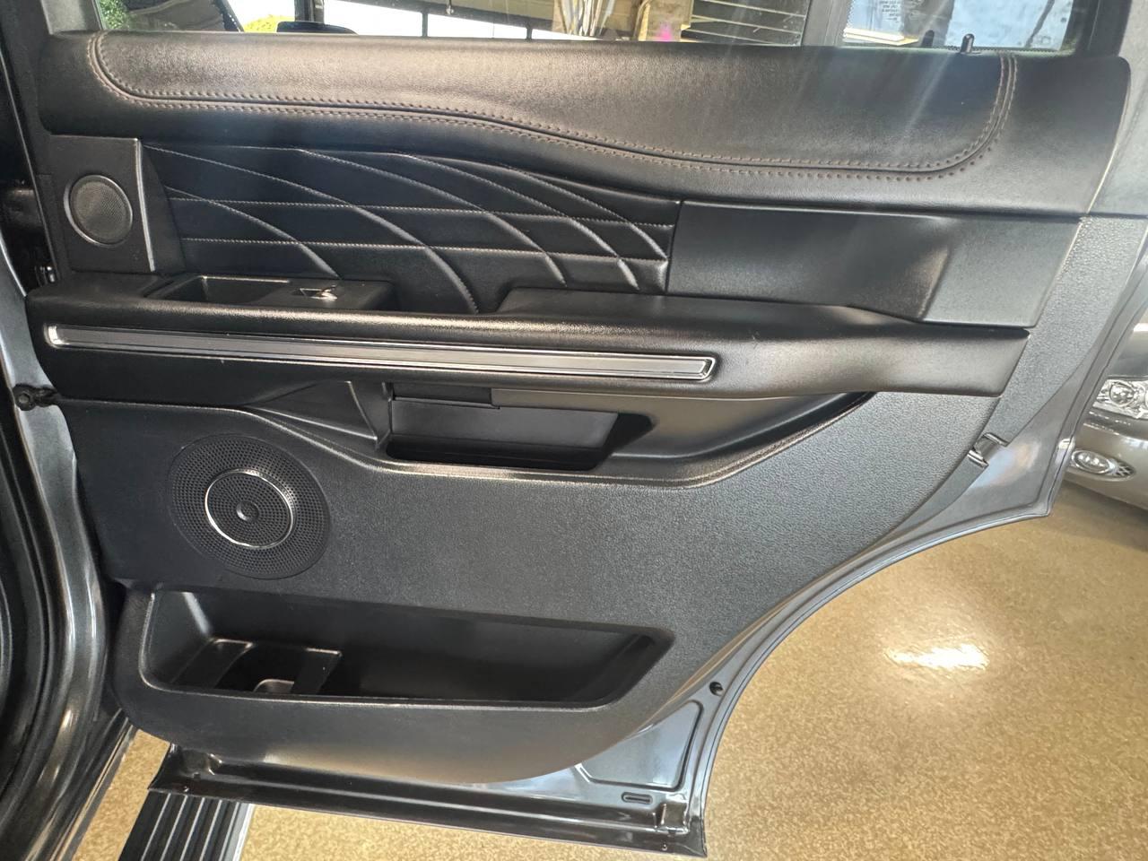 Ford Expedition Platinum 4x4 2020