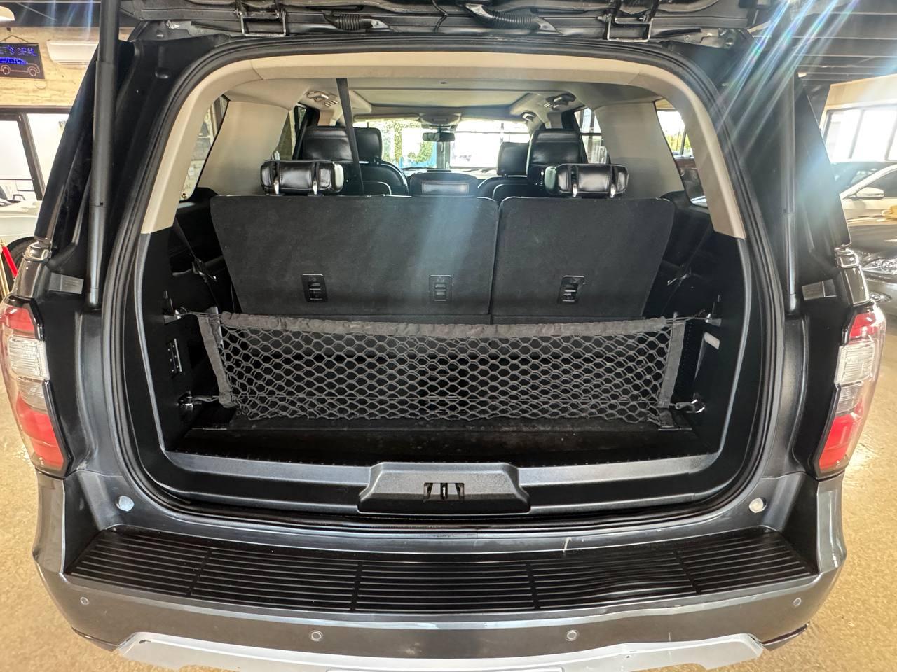 Ford Expedition Platinum 4x4 2020