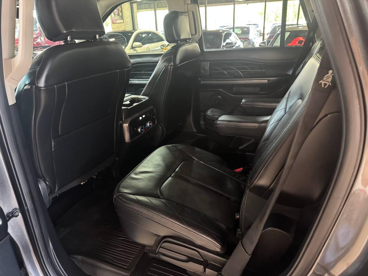 Ford Expedition Platinum 4x4 2020