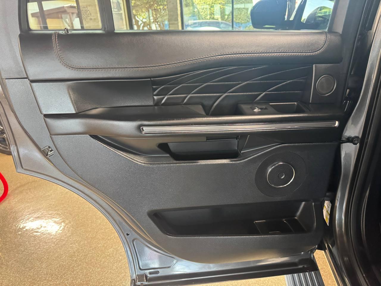 Ford Expedition Platinum 4x4 2020