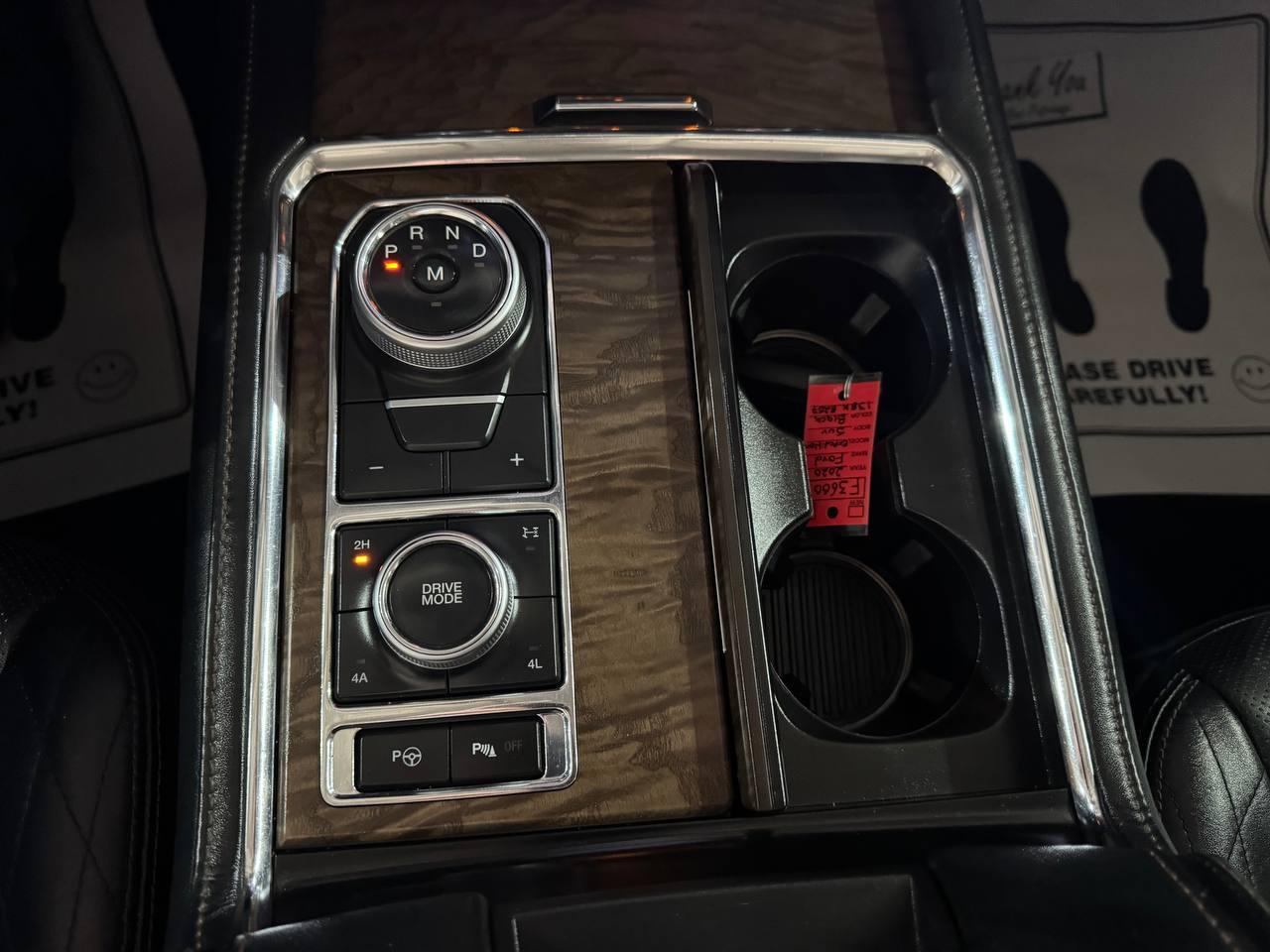 Ford Expedition Platinum 4x4 2020